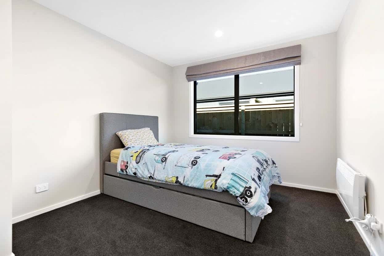 Hanley's Farm, Queenstown Home & Income