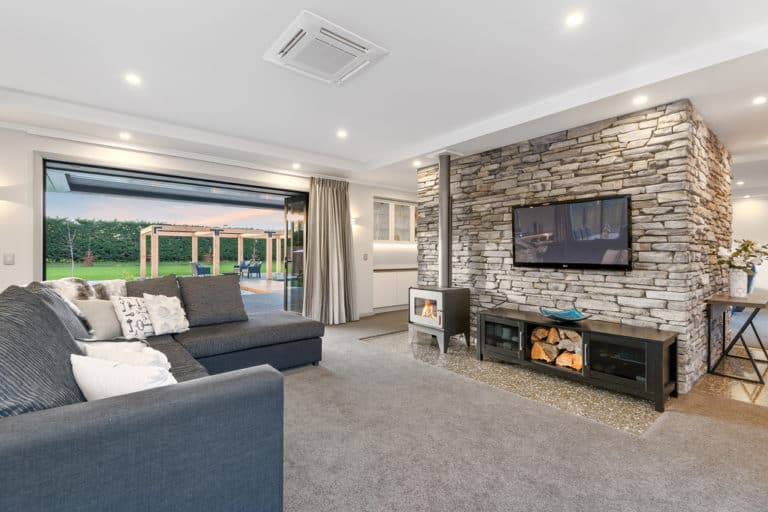 Christchurch-2017-002_Open2view_ID400114-Taylor_Place_25