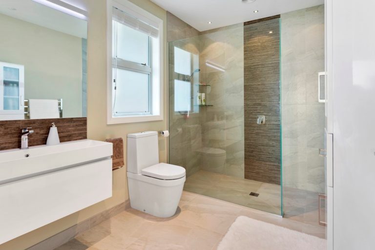 Tauranga-Gilchrist-2016-723d55fee754fbe71de849cdd8521140e45997c2