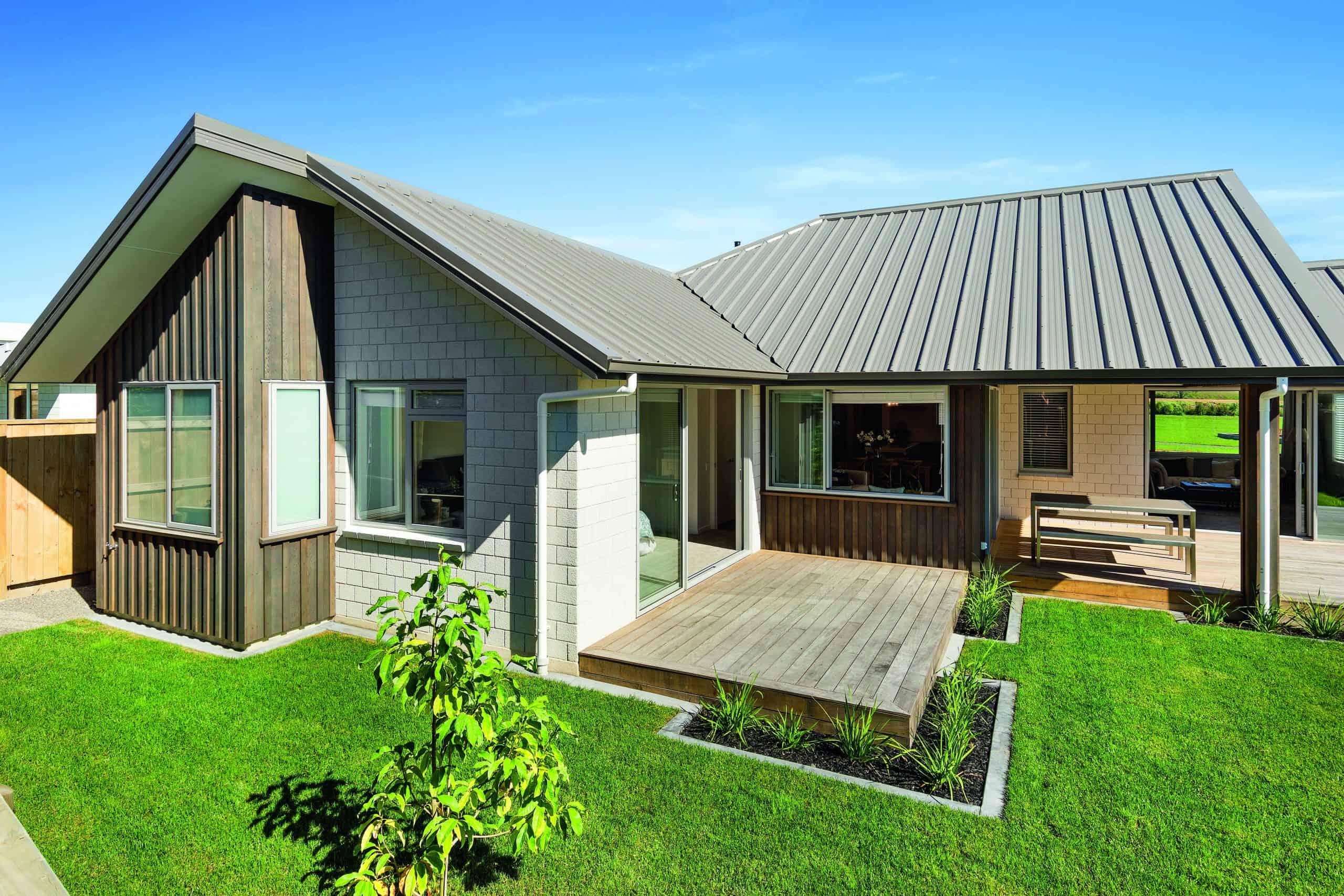 Tauranga-McIntosh-2016-2016-04-15 01.16.33-2