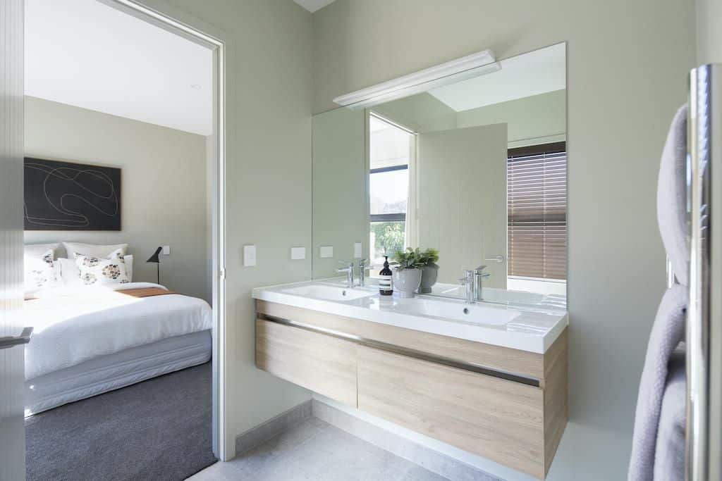 Arrotown new build bathroom.