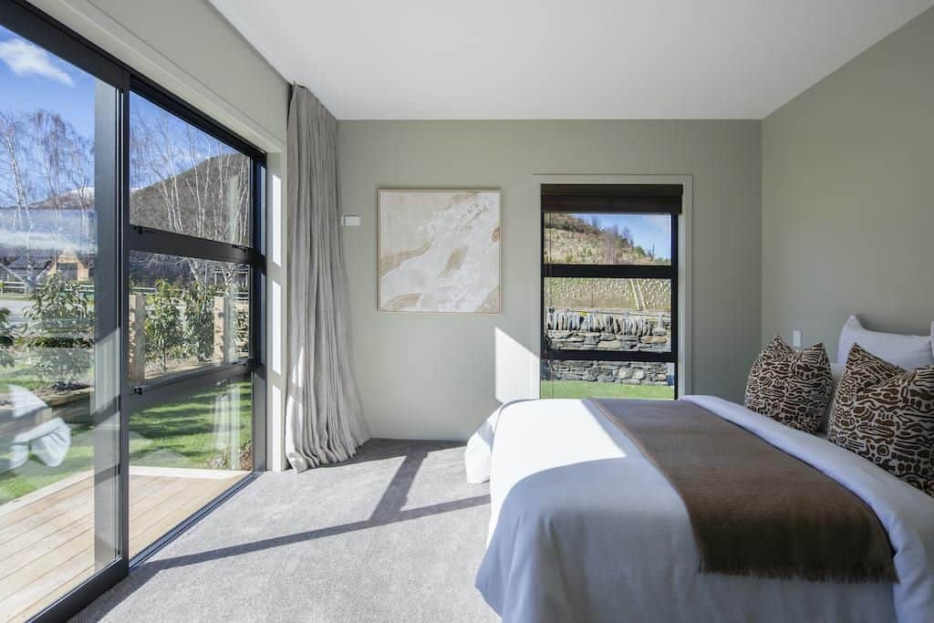 Arrowtown new build bedroom.