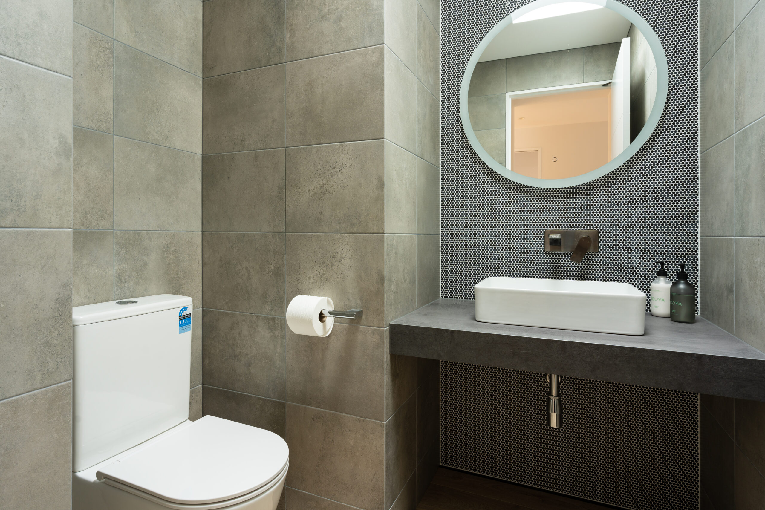 Fowler-Homes-Christchurch-Bathroom-Tiles