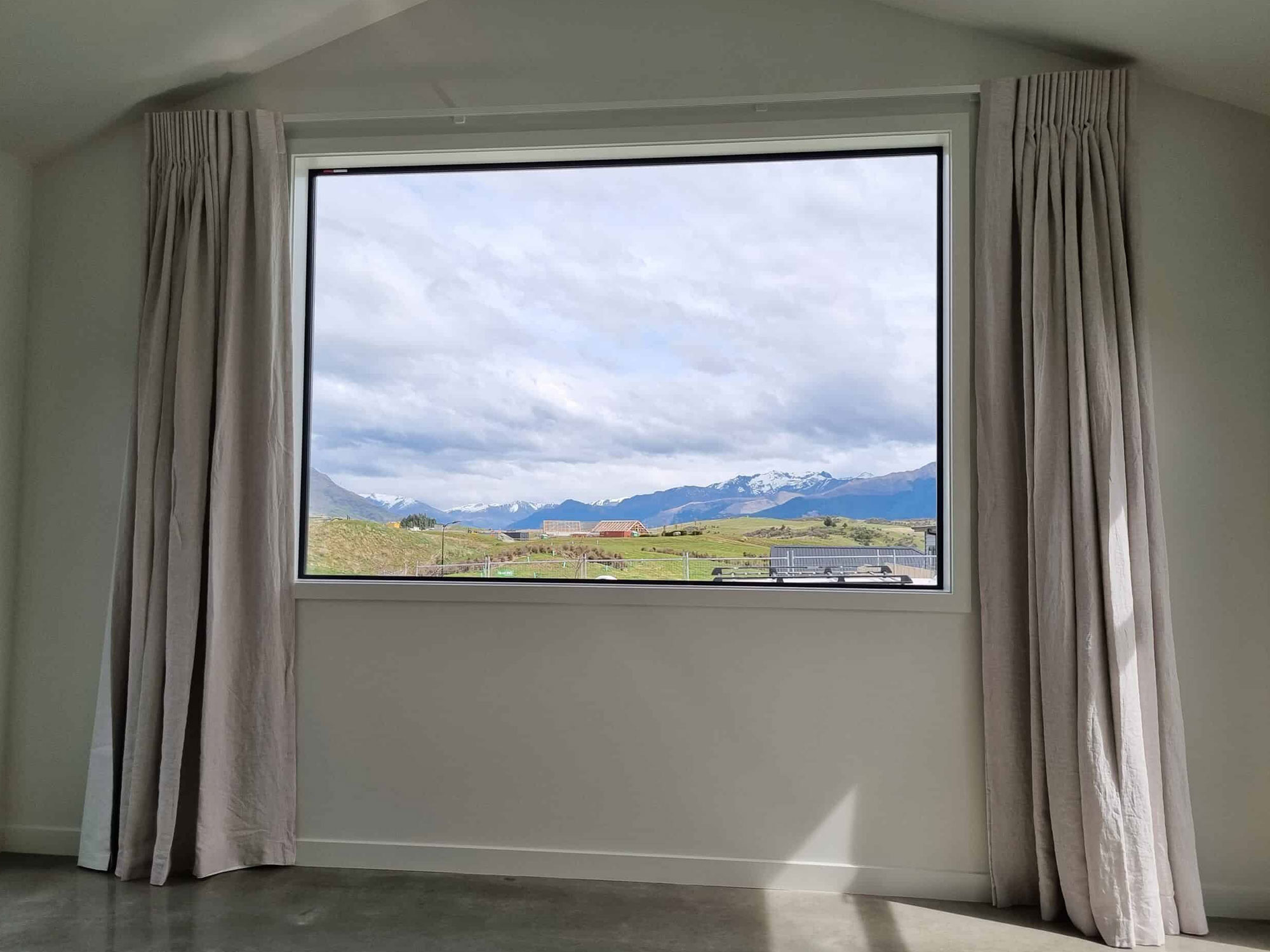 Hanley's Farm Home & Unit Queenstown Fowler Homes