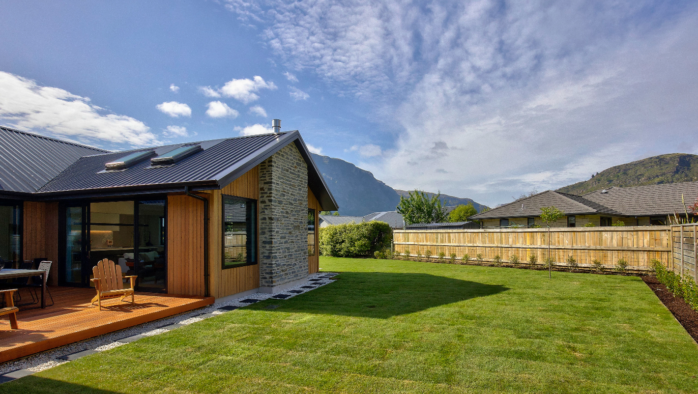Fowler-Homes-Queenstown-Exterior