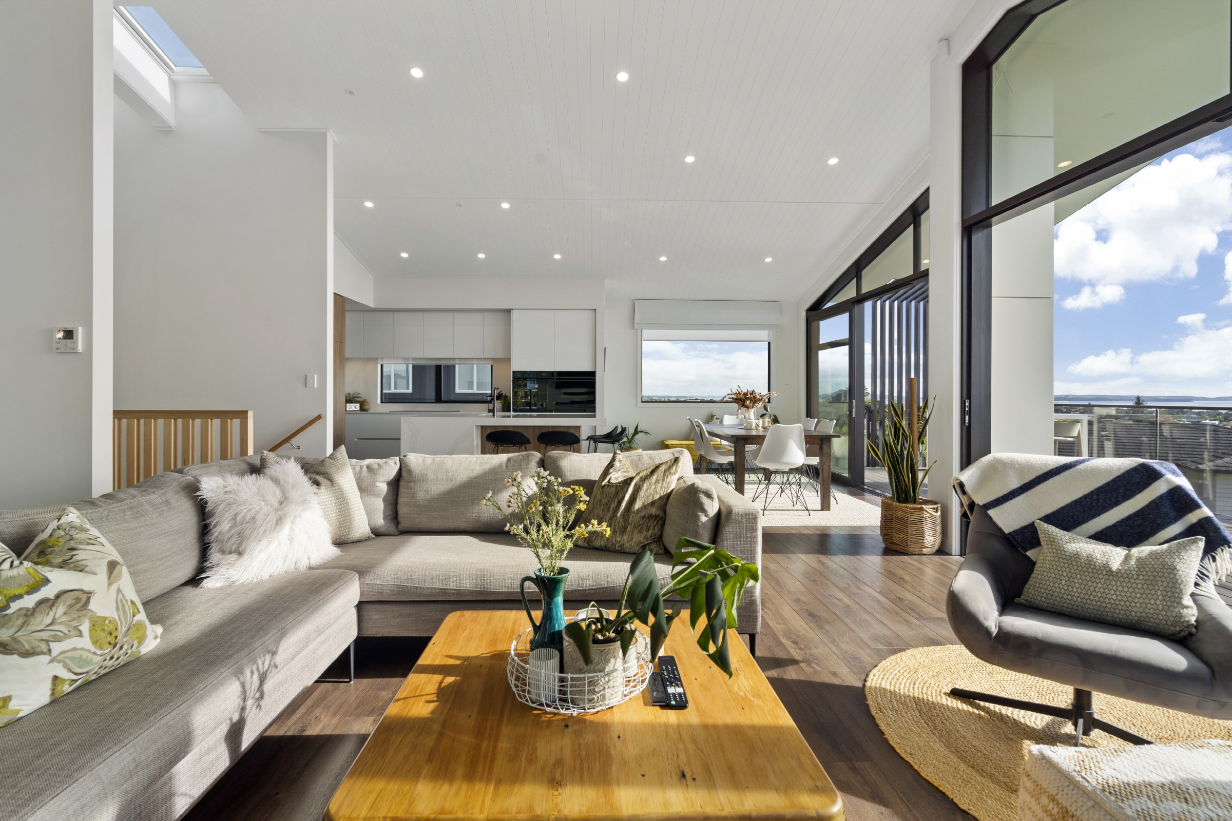 Fowler-Homes-Auckland-South-East-New-Build-Open-Plan-Living
