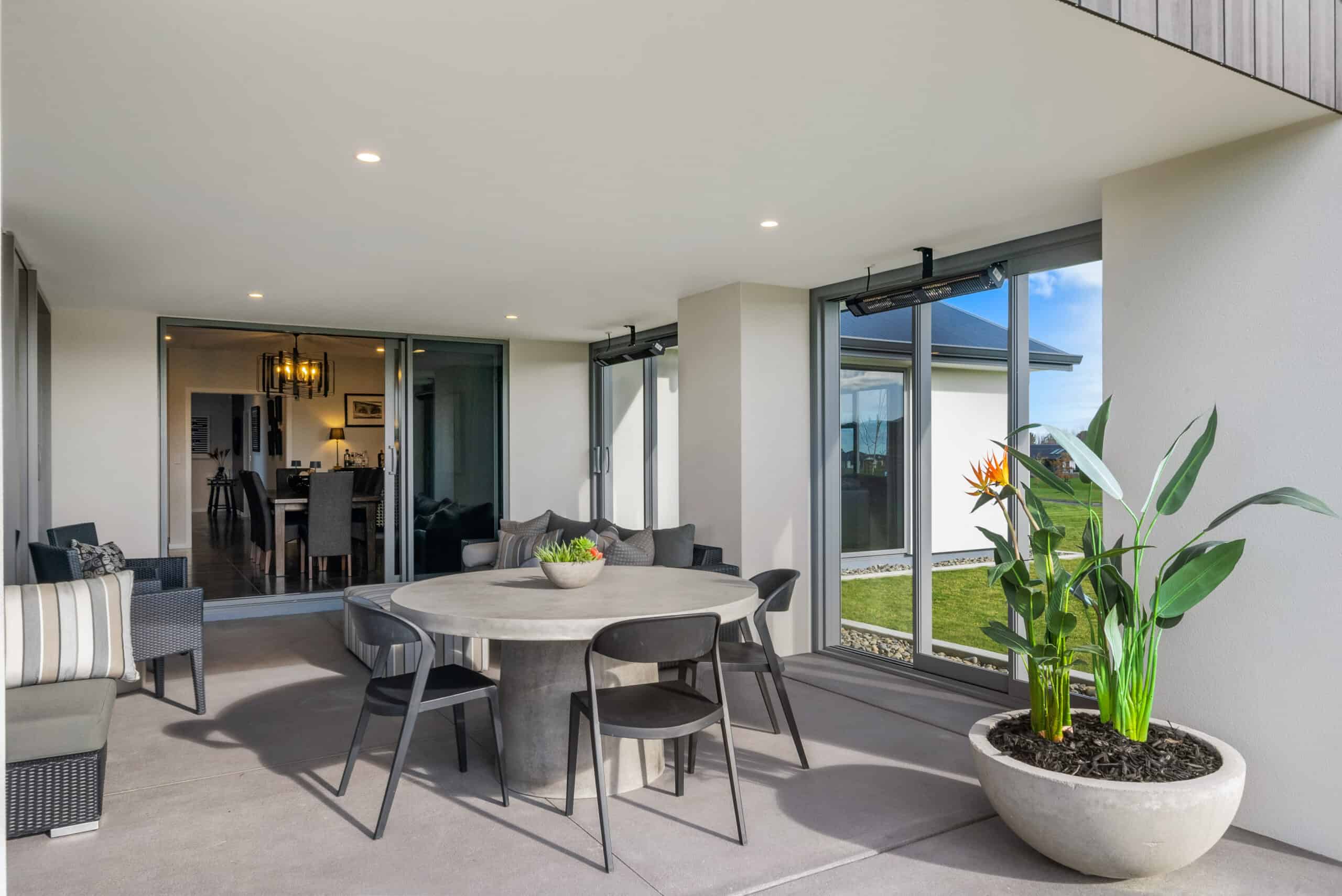 Fowler-Homes-Manawatu-Gold-Award-Winning-Home-Exterior-Outdoor-Living