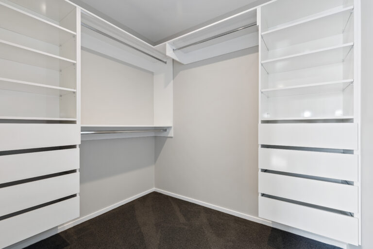 walk in wardrobe fowler homes christchurch north img 9355