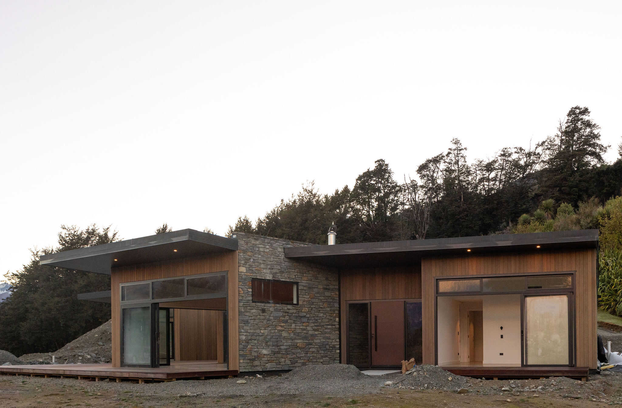 exterior nereus way glenorchy fowler homes queenstown 16