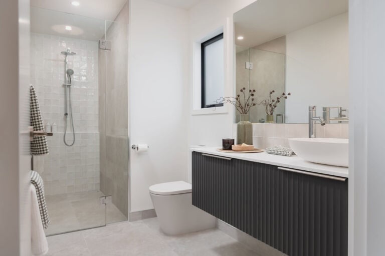 master ensuite bathroom fowler homes waikato show home image 04