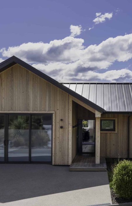 Fowler-Homes-Queenstown-Show-Home-Jack's-Point-Exterior