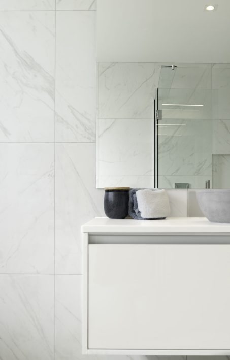 Fowler-Homes-Queenstown-Show-Home-Jack's-Point-Main-Bathroom