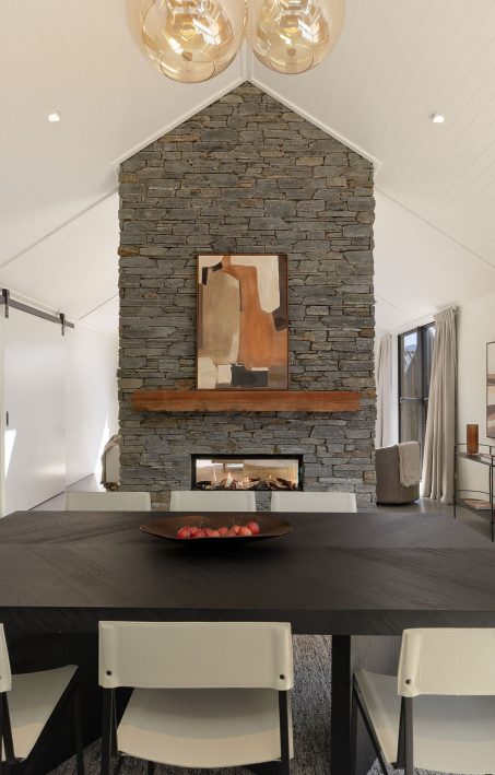 jack's point queenstown fowler homes dining kitchen 14